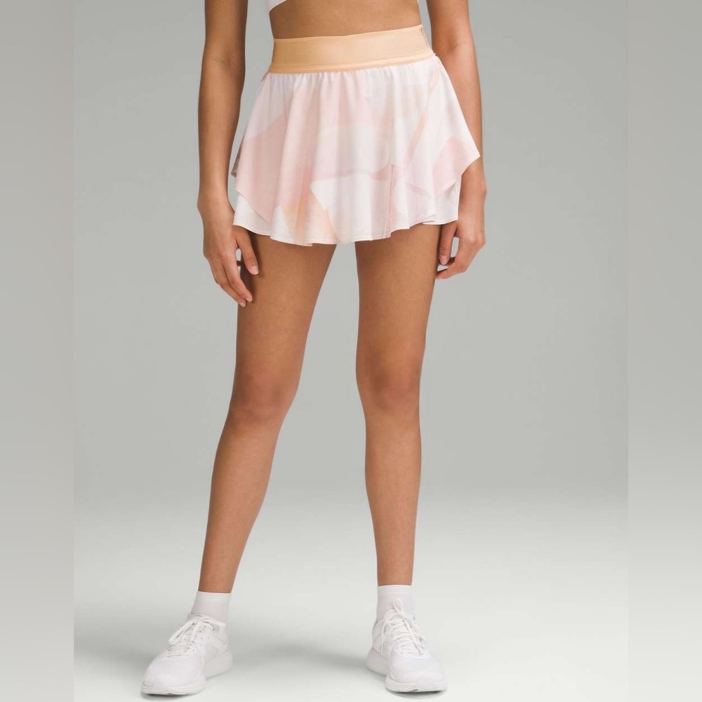 Lululemon | Court Rival High rise Skirt | Color/ Garrogeo Multi‎ | Size 8